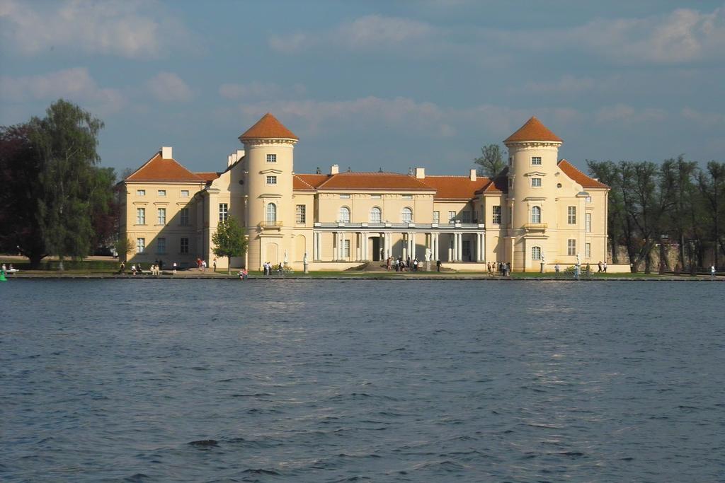 Keramik Hotel Rheinsberg Exterior photo